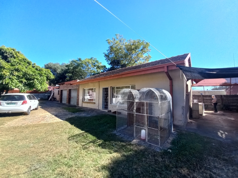 4 Bedroom Property for Sale in Bodorp North West
